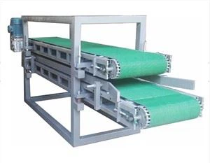 Màquina de conformació contínua de bosses